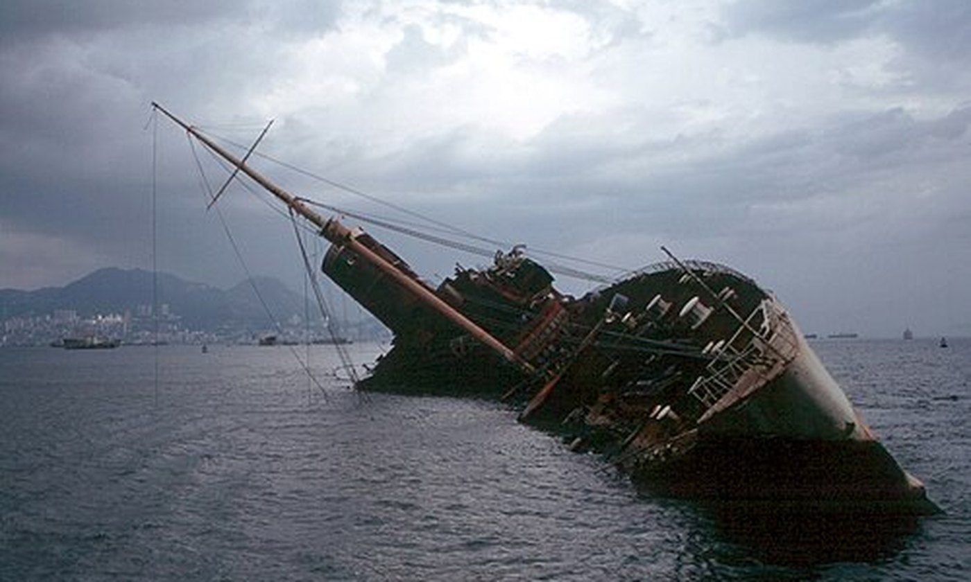Seawise_University_wreck.jpg